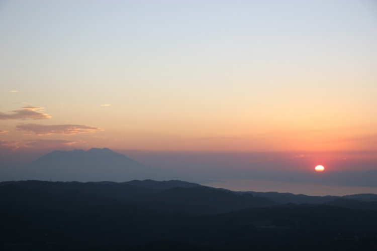 白鹿岳の夕陽