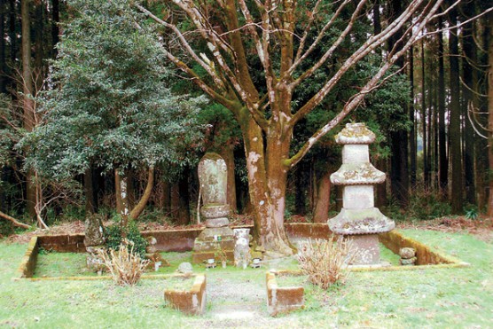 肝付竹友の墓